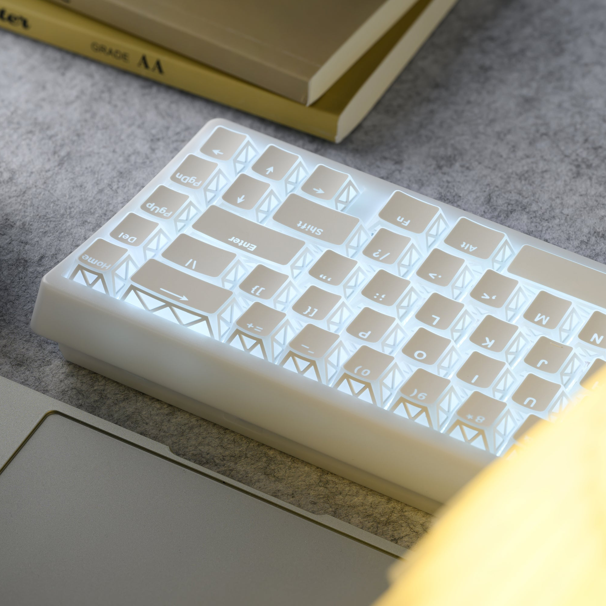 XVX PRISM Refraction Shine-Through Cherry Profile 130-Key PBT Keycap Set
